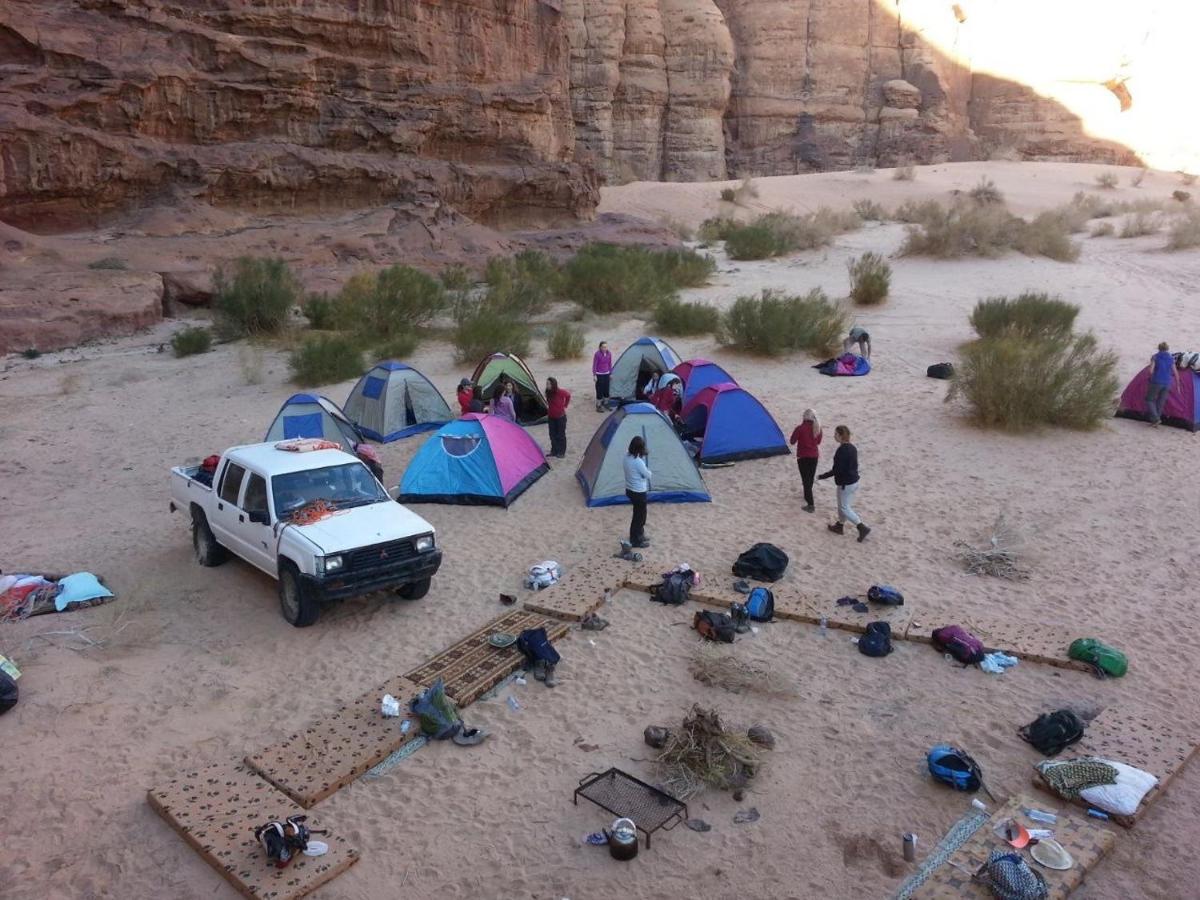 Отель Zawaideh Desert Camp Вади-Рам Экстерьер фото